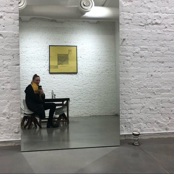 Meet your Posher, Nora - Picture 3 of 3